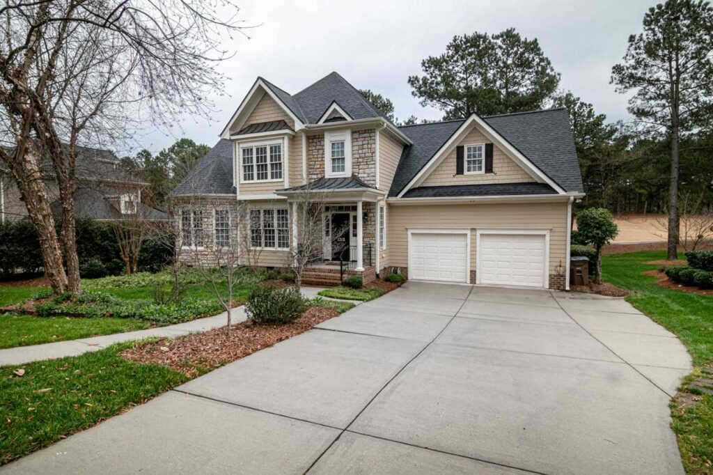 House in Jackson TN | blue suede realty